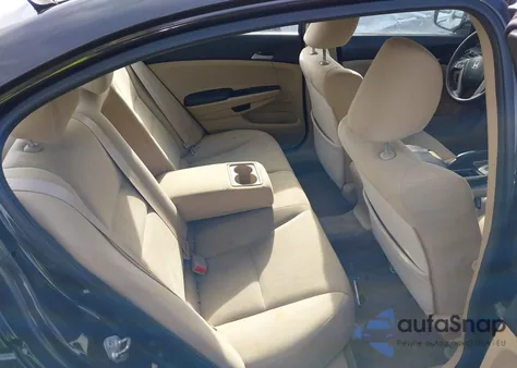 2011 Honda Accord 2.4 Lx из США, поврежденный, VIN 1HGCP2F33BA015323